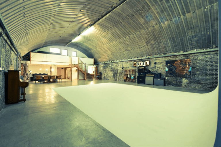 pop up spaces london motel