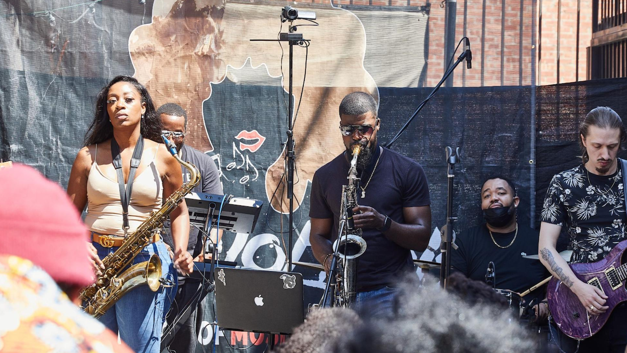 16 Party Entertainment Ideas Your Event Attendees Will Love